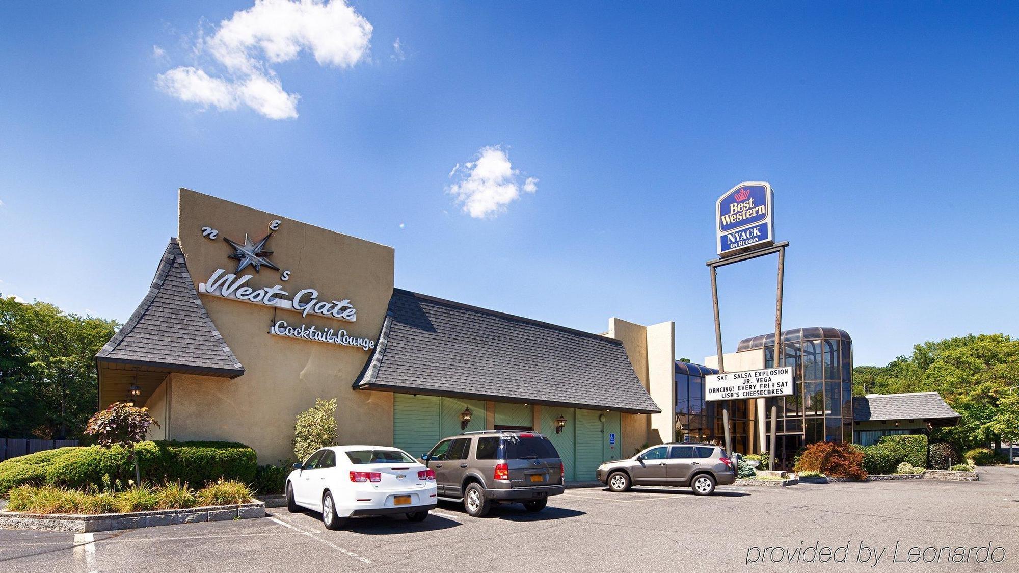 West Gate Inn ניאק מראה חיצוני תמונה
