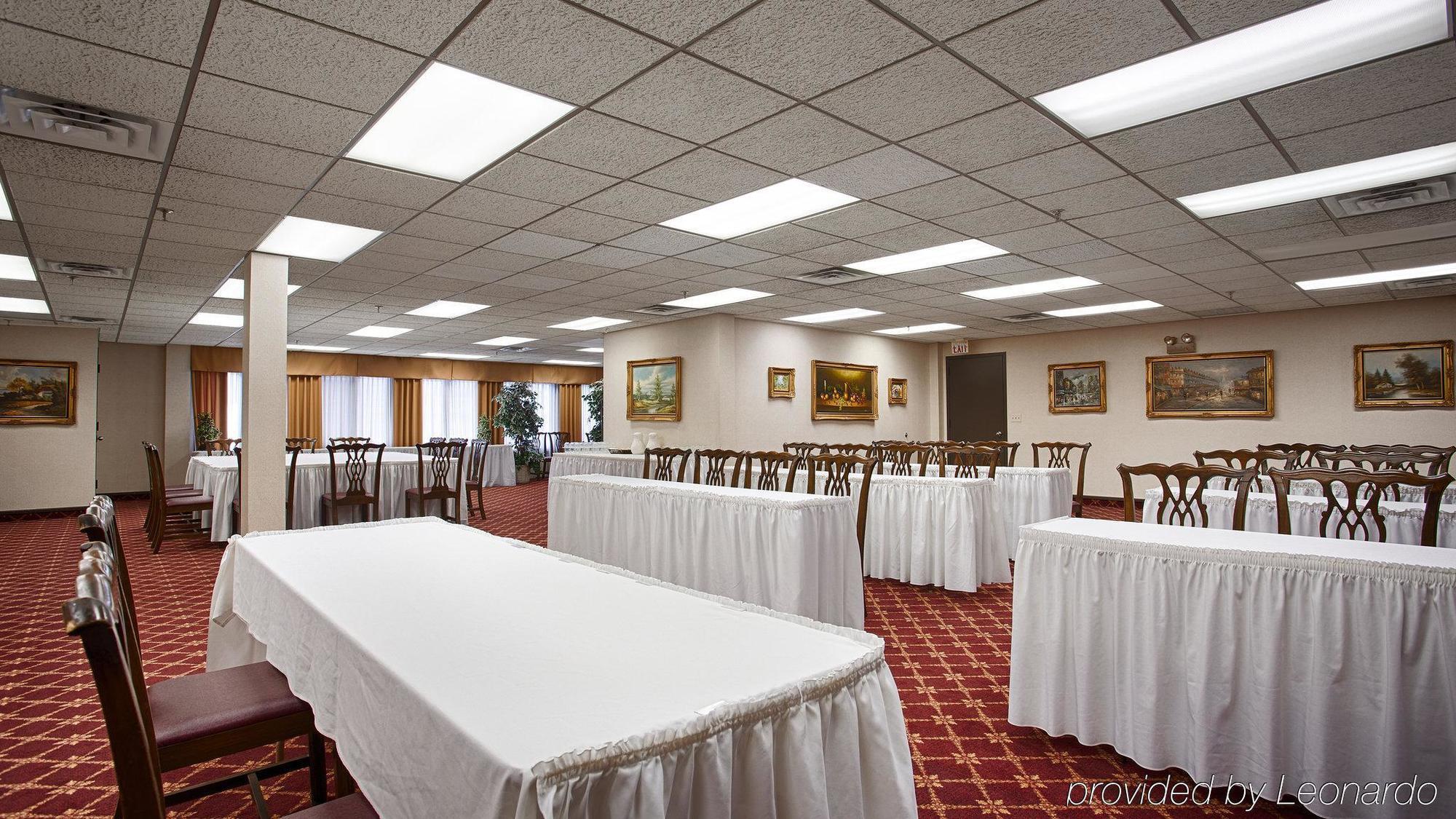 West Gate Inn ניאק מראה חיצוני תמונה